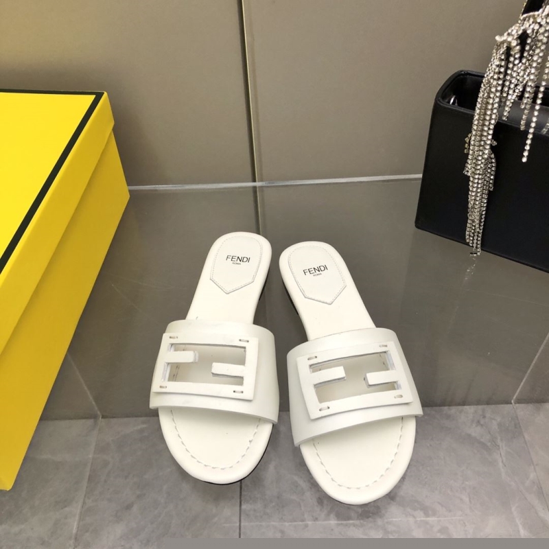 F**di slippers